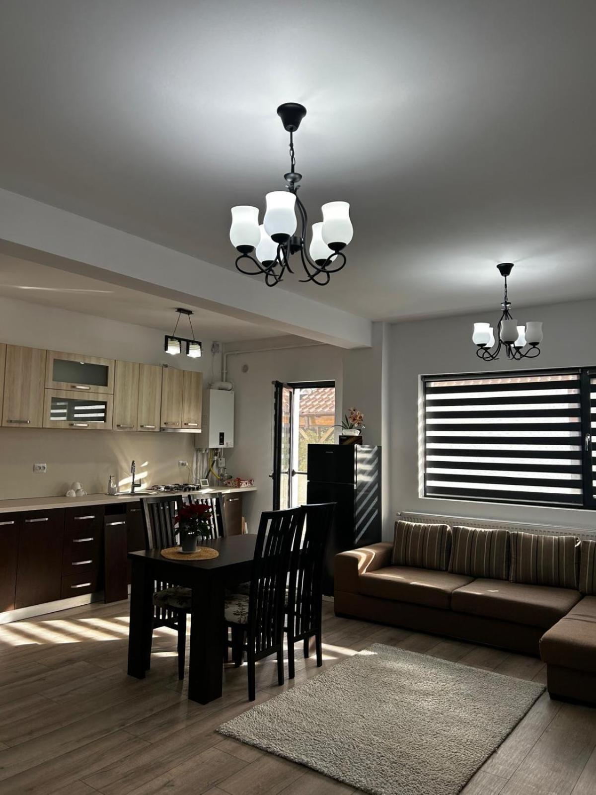 K&K Apartements Крайова Екстериор снимка